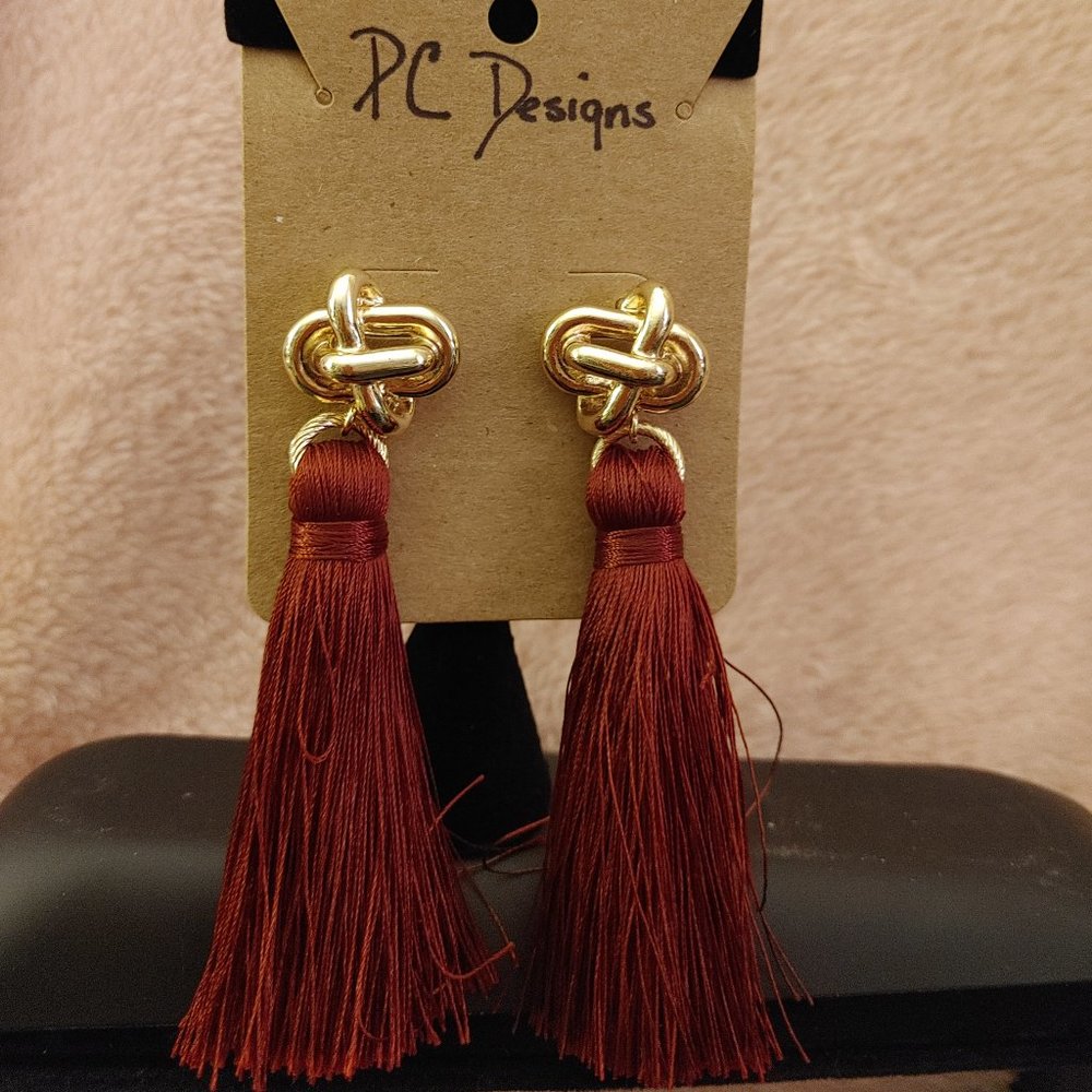 Marron Tassel Earrings
